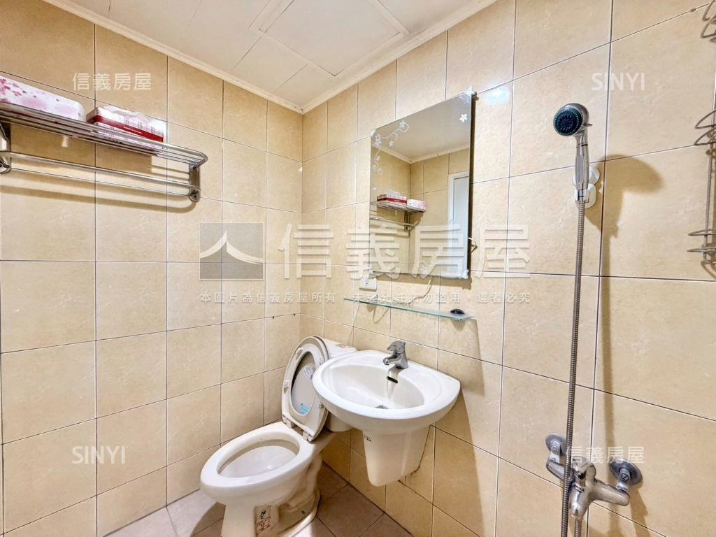 大墩學區青安首購三房車位房屋室內格局與周邊環境