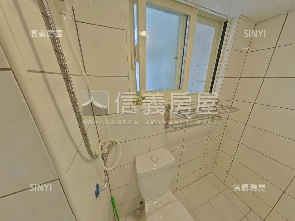 光復國小旁市府路套房Ｂ房屋室內格局與周邊環境