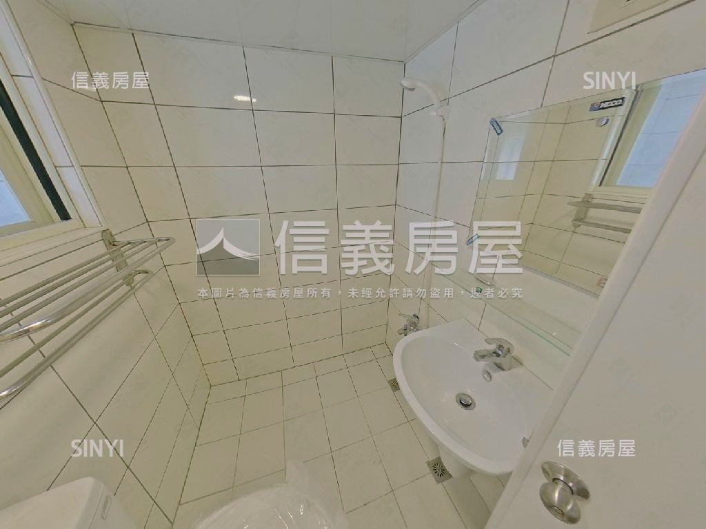 光復國小旁市府路套房Ｂ房屋室內格局與周邊環境