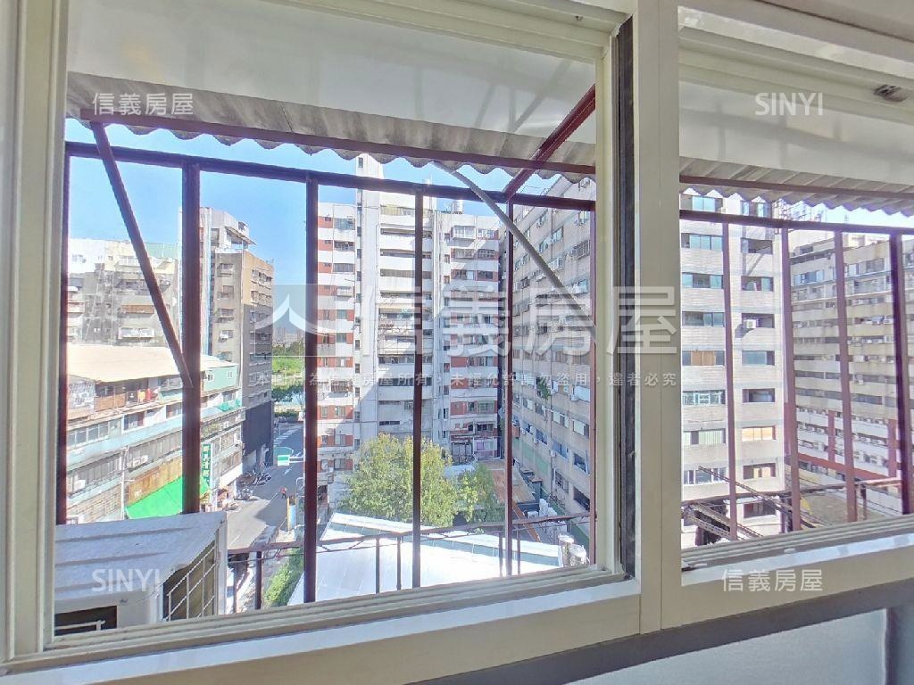 光復國小旁市府路套房Ｂ房屋室內格局與周邊環境