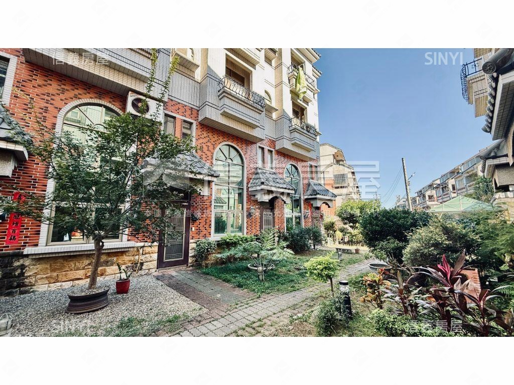 稀有低總價!挑高雙車透天房屋室內格局與周邊環境