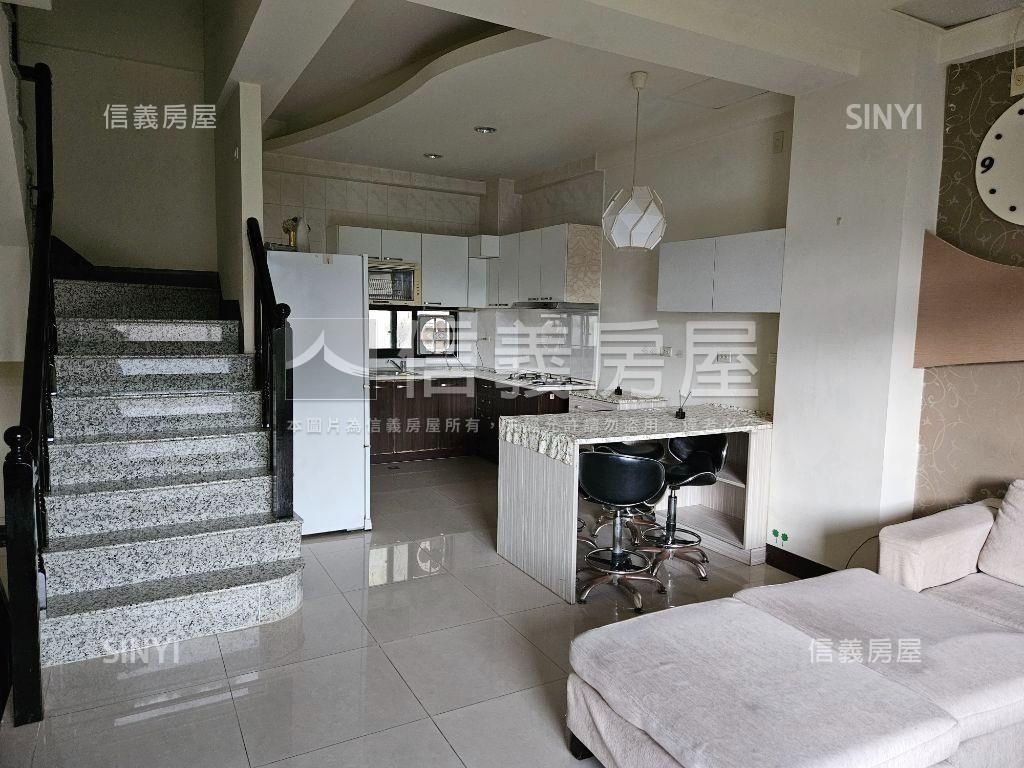 中港芬蘭ＩＩ溫馨美墅房屋室內格局與周邊環境