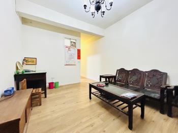 近捷運方便一樓