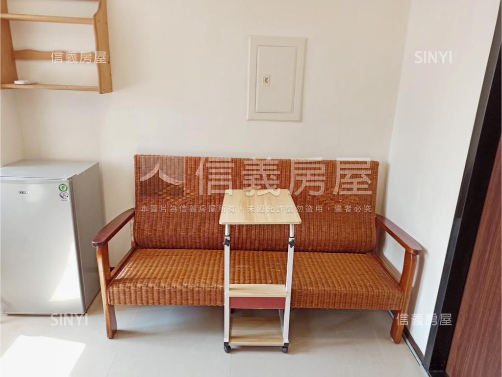 近捷運精緻美套房房屋室內格局與周邊環境