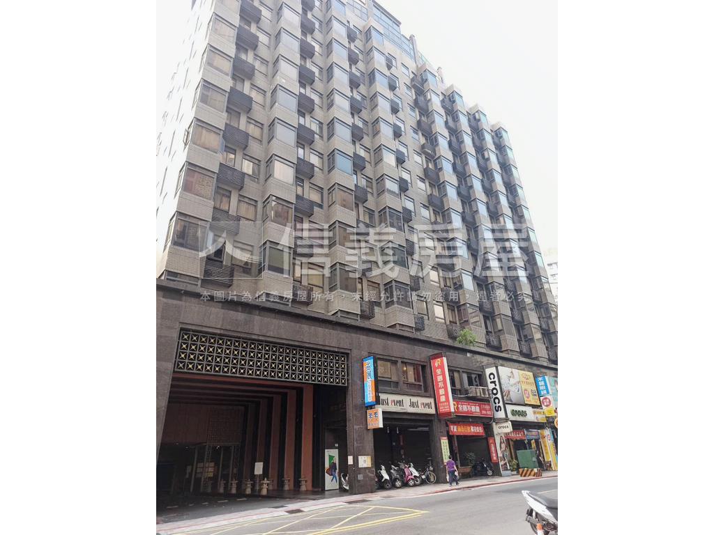 近捷運精緻美套房房屋室內格局與周邊環境
