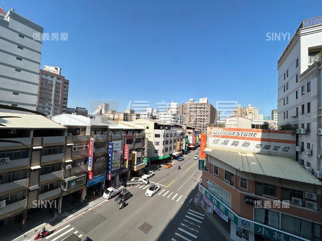 讚園道綠璟大東家三房平車房屋室內格局與周邊環境