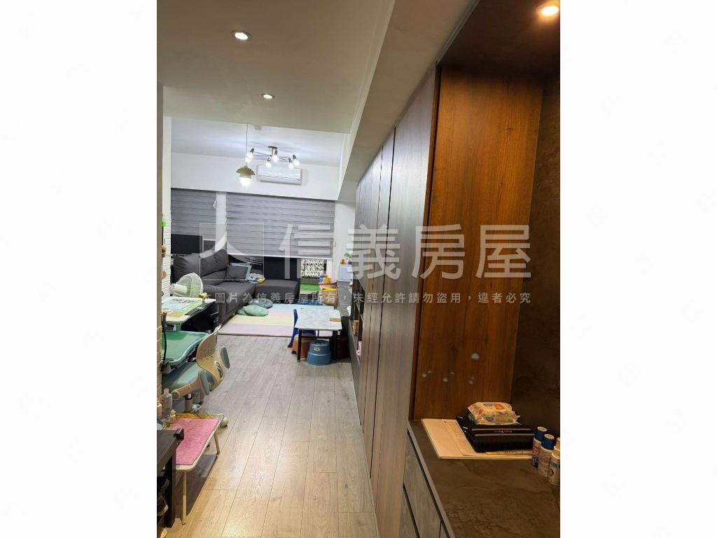 陽光新未來２＋１附車位房屋室內格局與周邊環境