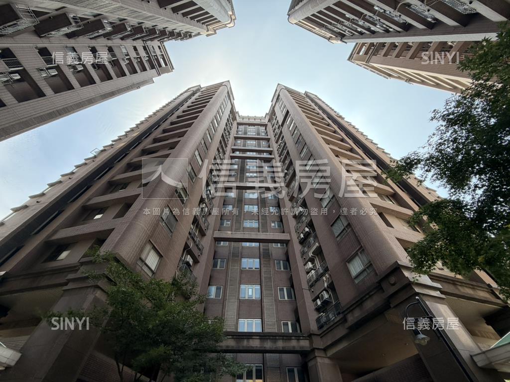 ＭＢＡ氣派豪邸房屋室內格局與周邊環境