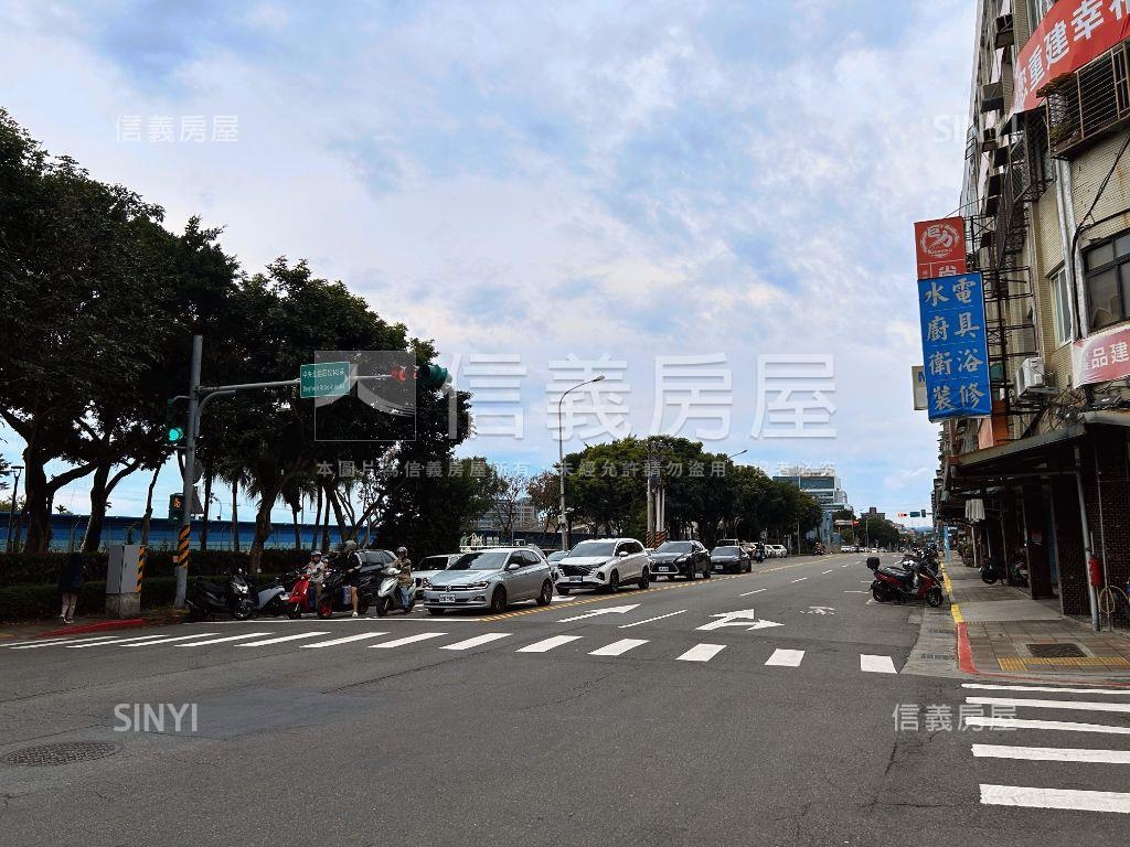 忠義頂級美寓房屋室內格局與周邊環境