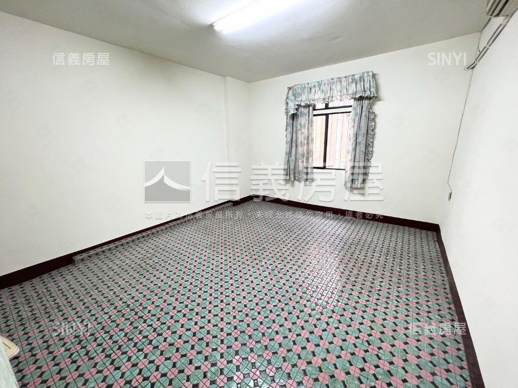 近學區大地坪臨路透天房屋室內格局與周邊環境