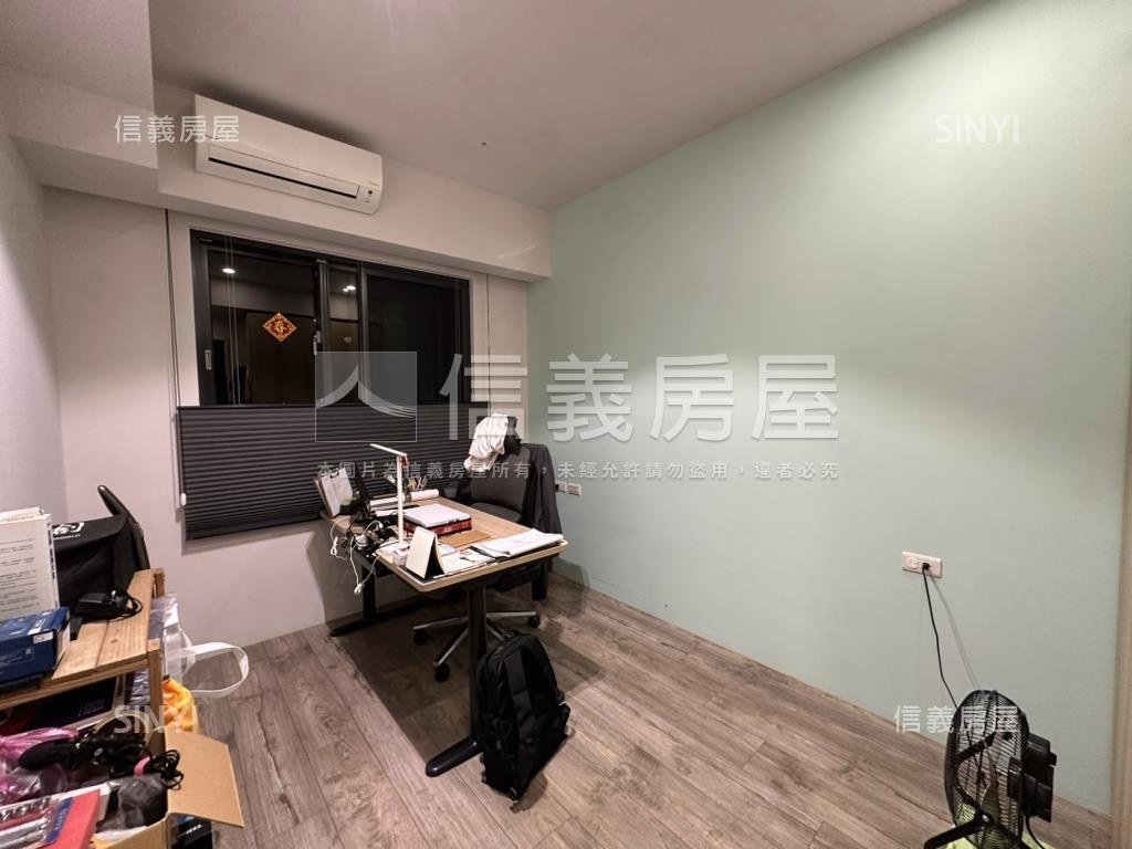高樓層設計師的家房屋室內格局與周邊環境