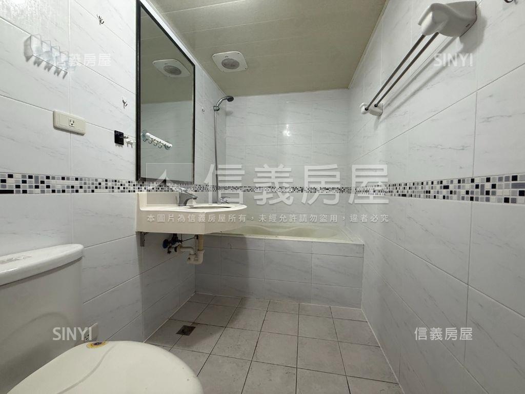 柏林愛樂高樓質感美宅房屋室內格局與周邊環境