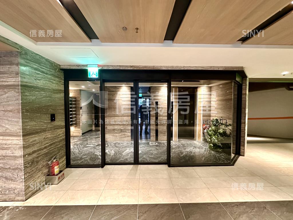 ＣＡＳＡ坡平車位房屋室內格局與周邊環境