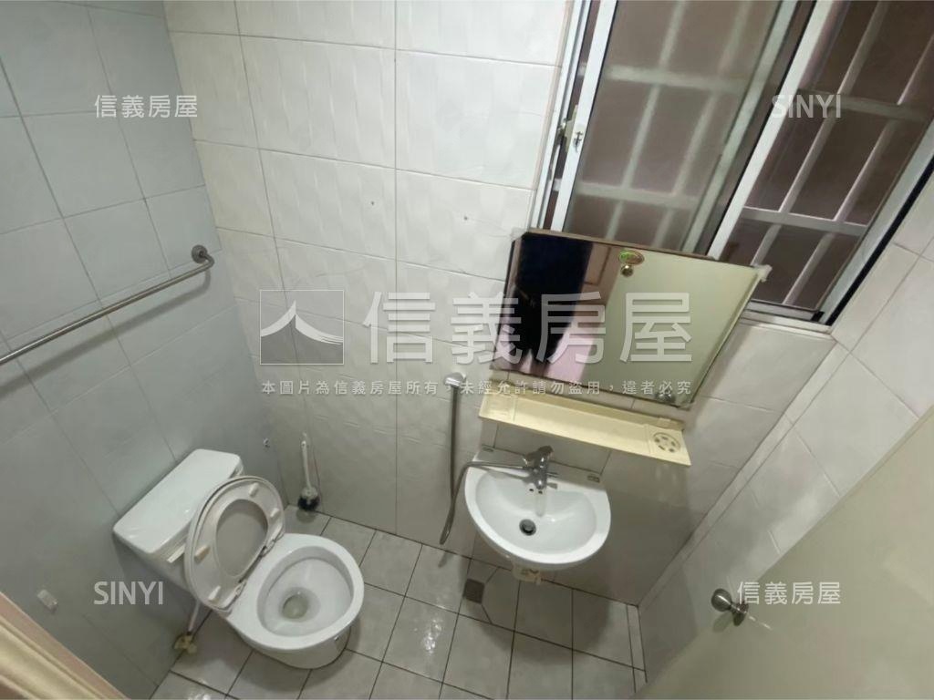 開元近公園好收租美妝透天房屋室內格局與周邊環境