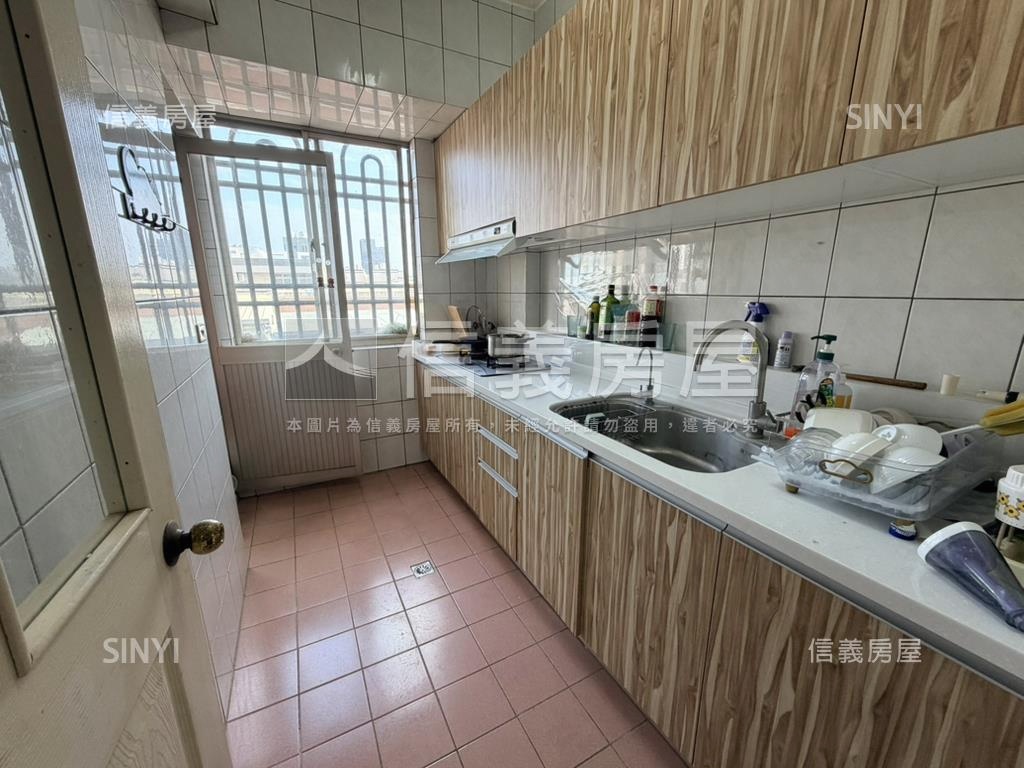 大庄溫馨美三房房屋室內格局與周邊環境