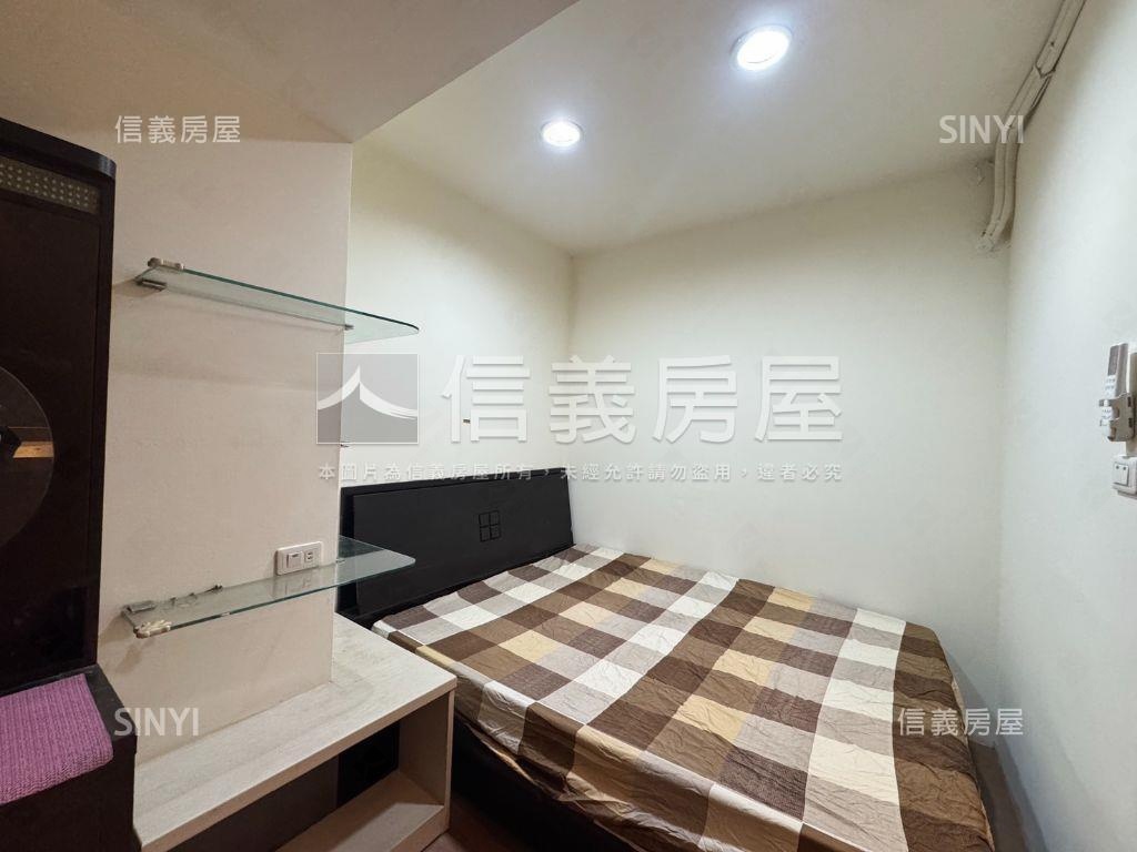 近公園電梯三房房屋室內格局與周邊環境