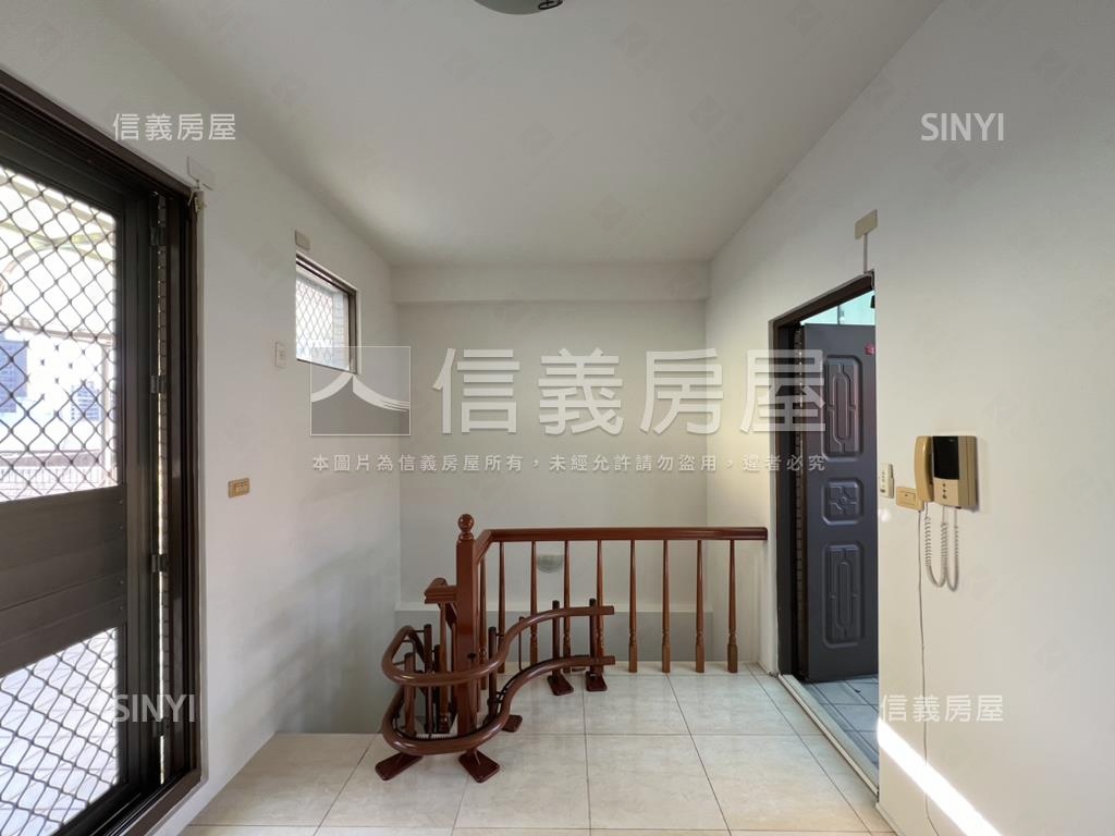 昌平路黃金地段｜臨路透店房屋室內格局與周邊環境