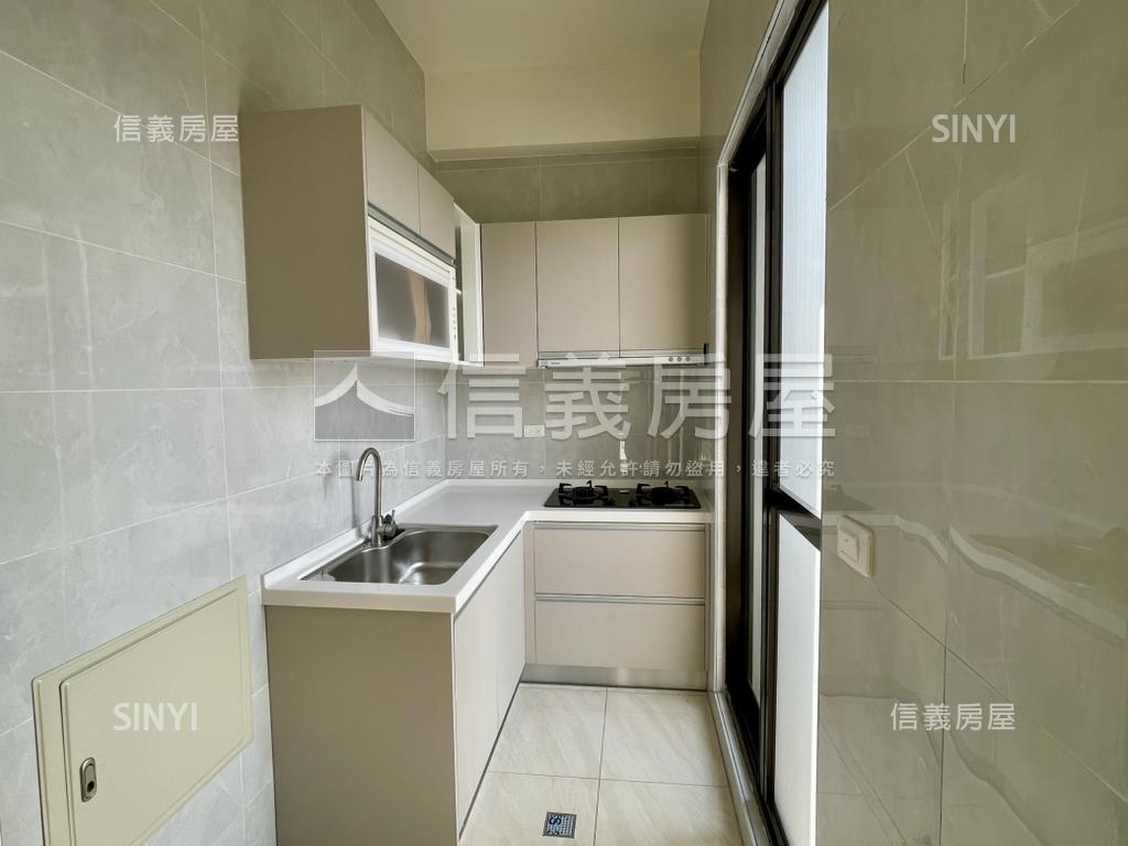 永康西勢全新未住三房平車房屋室內格局與周邊環境