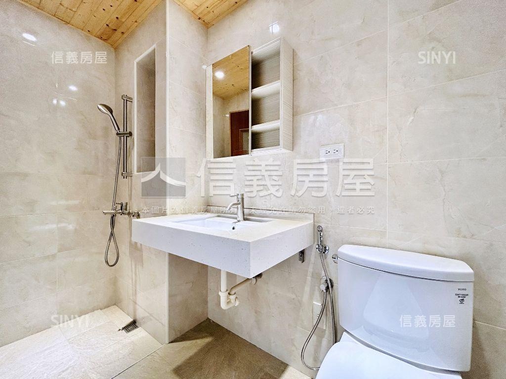 近中國醫獨棟臨路豪墅房屋室內格局與周邊環境