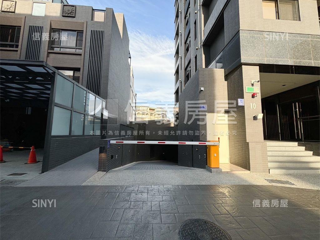 昇揚臻澄★全新兩房未入住房屋室內格局與周邊環境