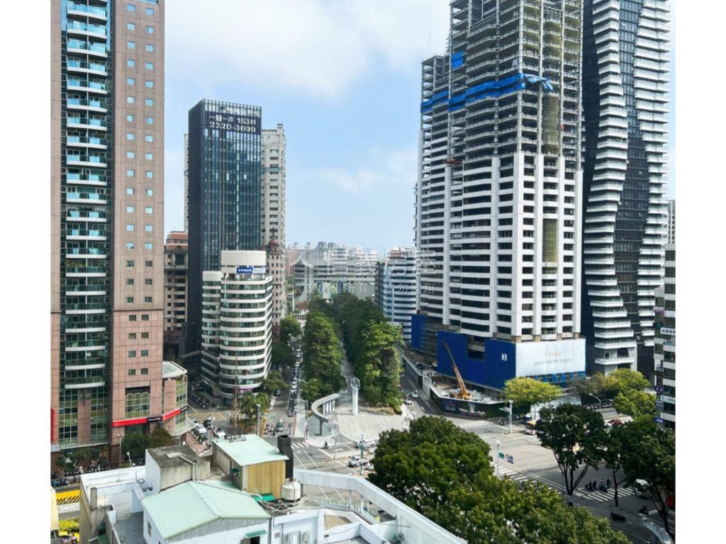 百達馥麗Ｂ１高樓層平車房屋室內格局與周邊環境