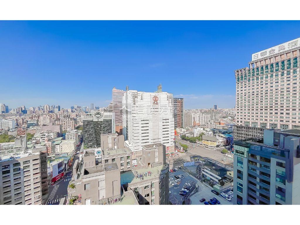 百達馥麗Ｂ１高樓層平車房屋室內格局與周邊環境