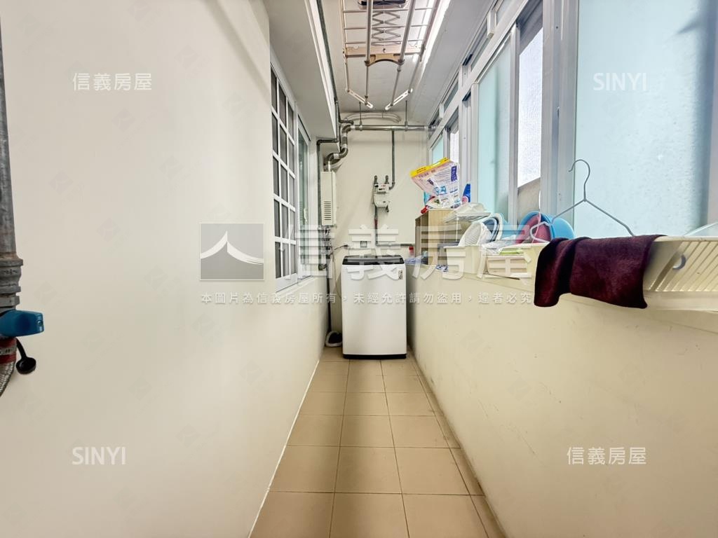 永寧稀有四房車位房屋室內格局與周邊環境