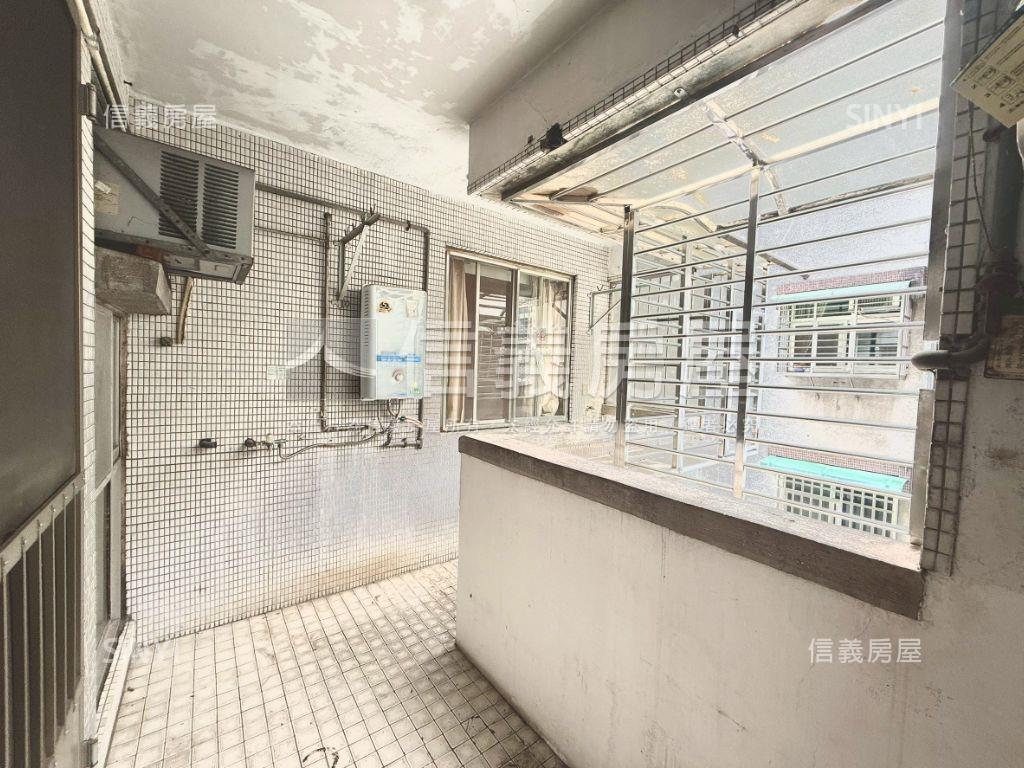♯♫獨賣中正金華邊間美廈房屋室內格局與周邊環境