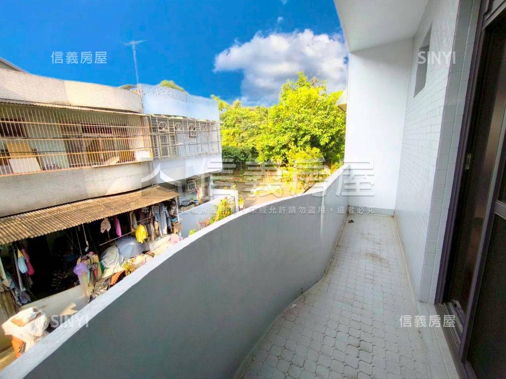 近６６快速道路旁透天房屋室內格局與周邊環境