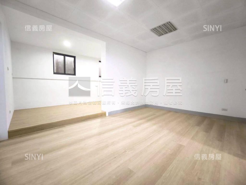近６６快速道路旁透天房屋室內格局與周邊環境