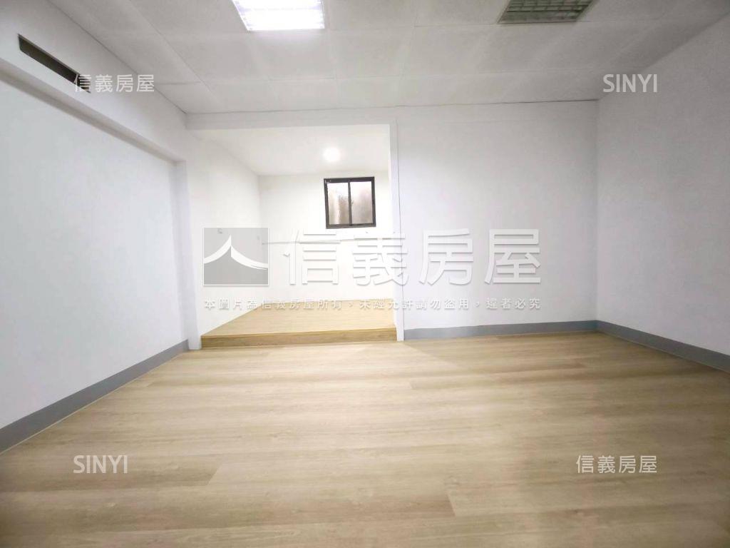 近６６快速道路旁透天房屋室內格局與周邊環境
