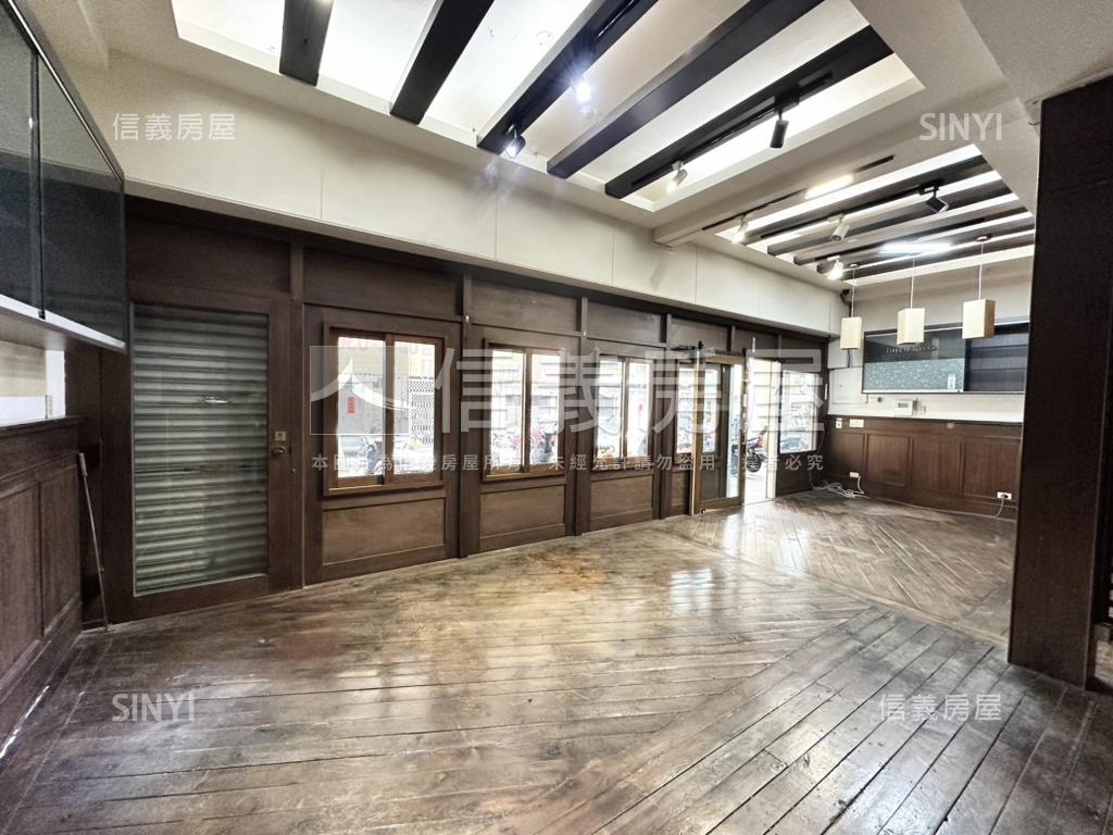 約十米大面寬店面這間好俗房屋室內格局與周邊環境