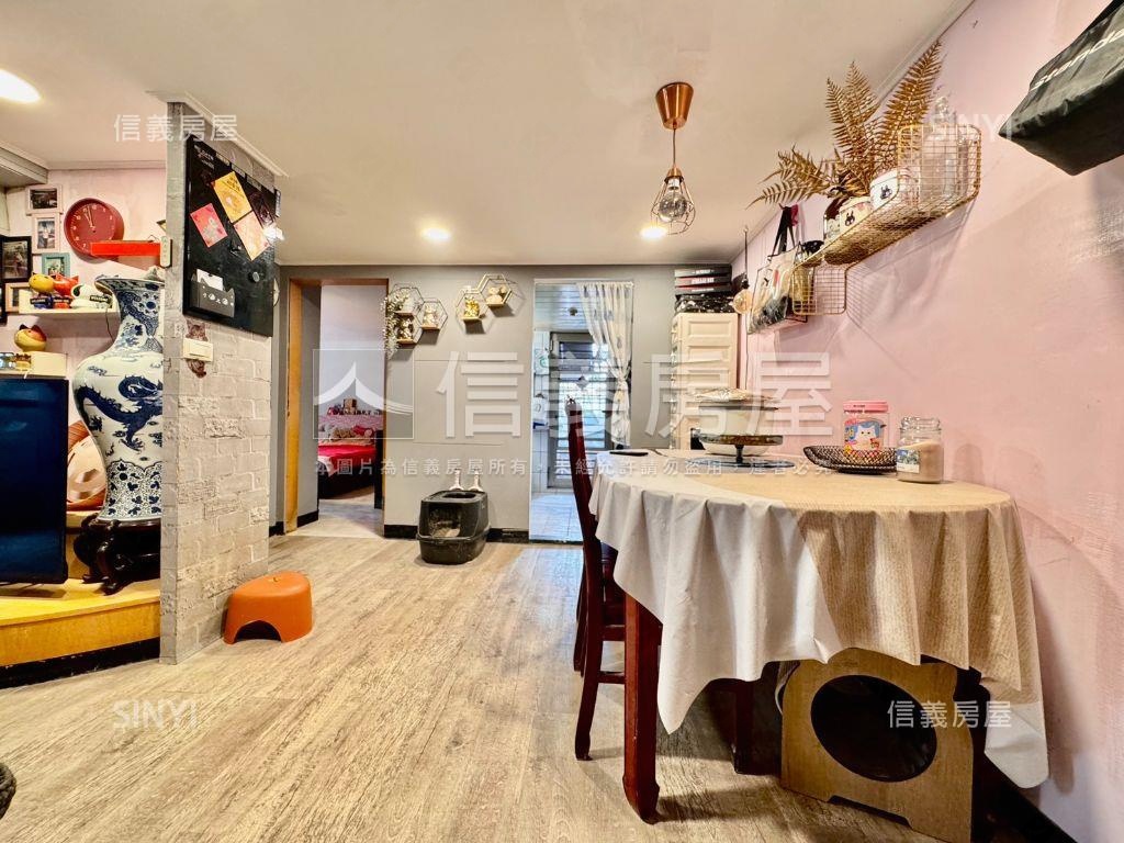 亞東捷運－綠寶石夢幻３房房屋室內格局與周邊環境