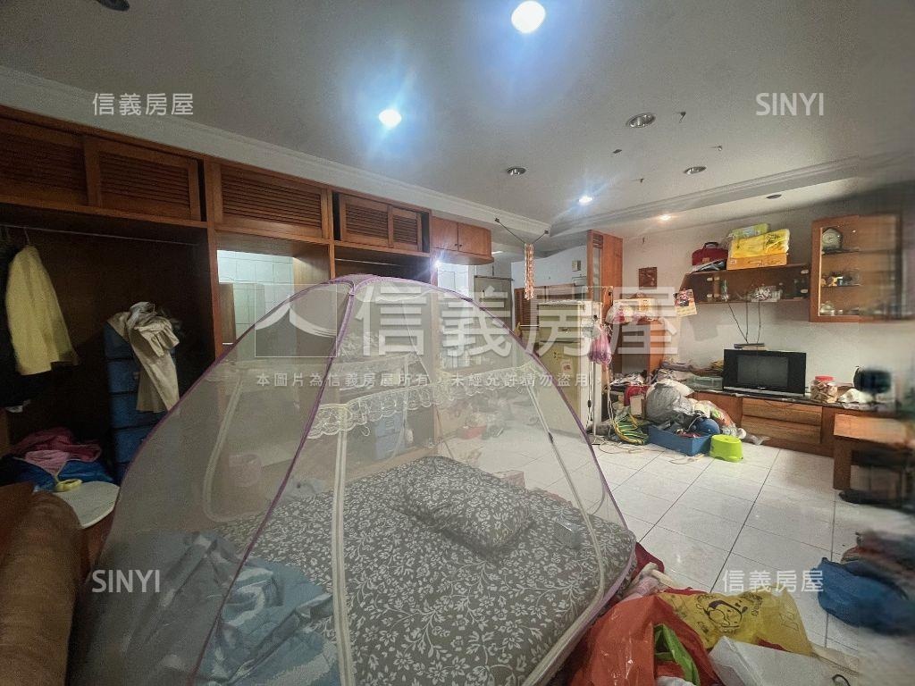 中山國小捷運美宅房屋室內格局與周邊環境