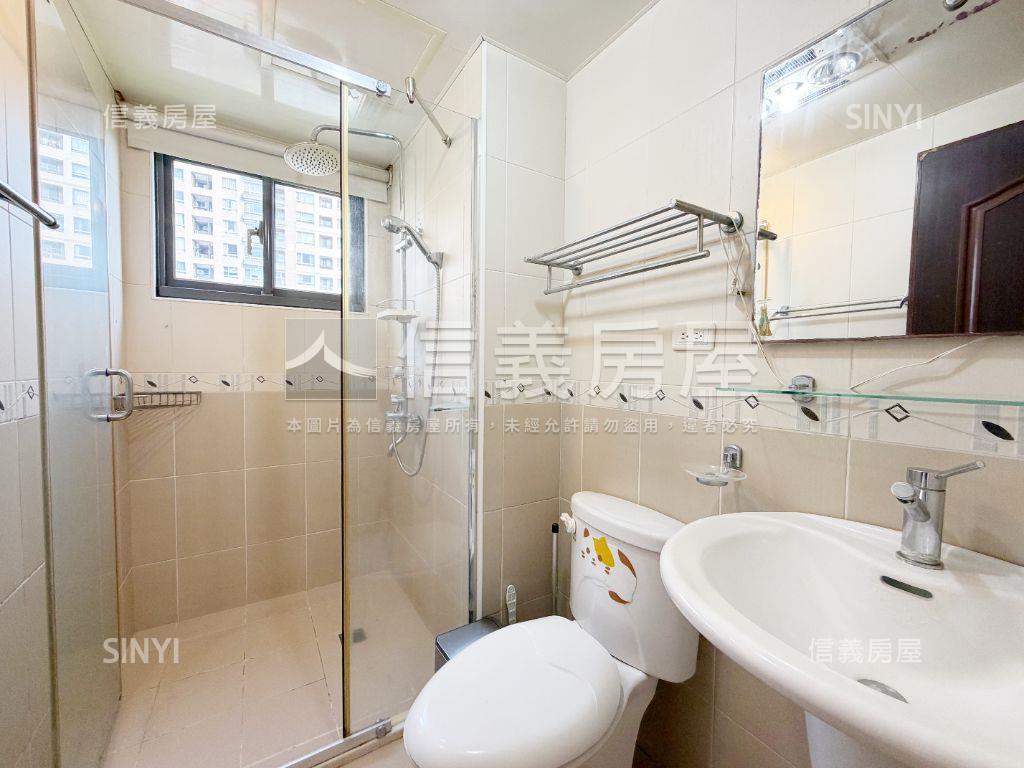 新東方花園採光明亮美三房房屋室內格局與周邊環境