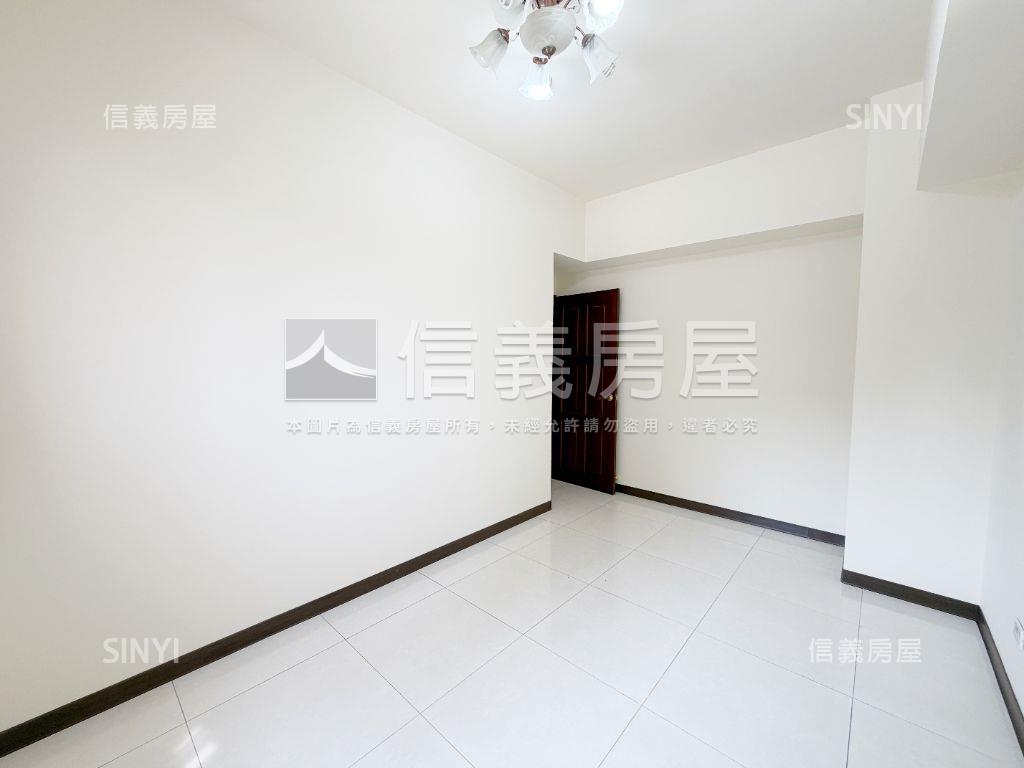 新東方花園採光明亮美三房房屋室內格局與周邊環境