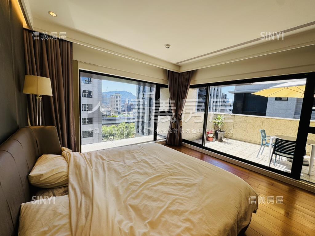 元大君品稀有露台戶房屋室內格局與周邊環境