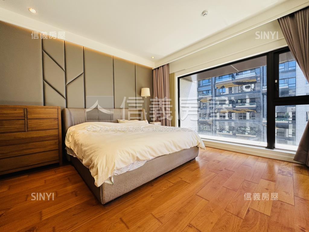 元大君品稀有露台戶房屋室內格局與周邊環境