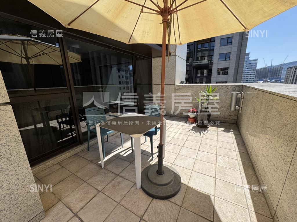 元大君品稀有露台戶房屋室內格局與周邊環境