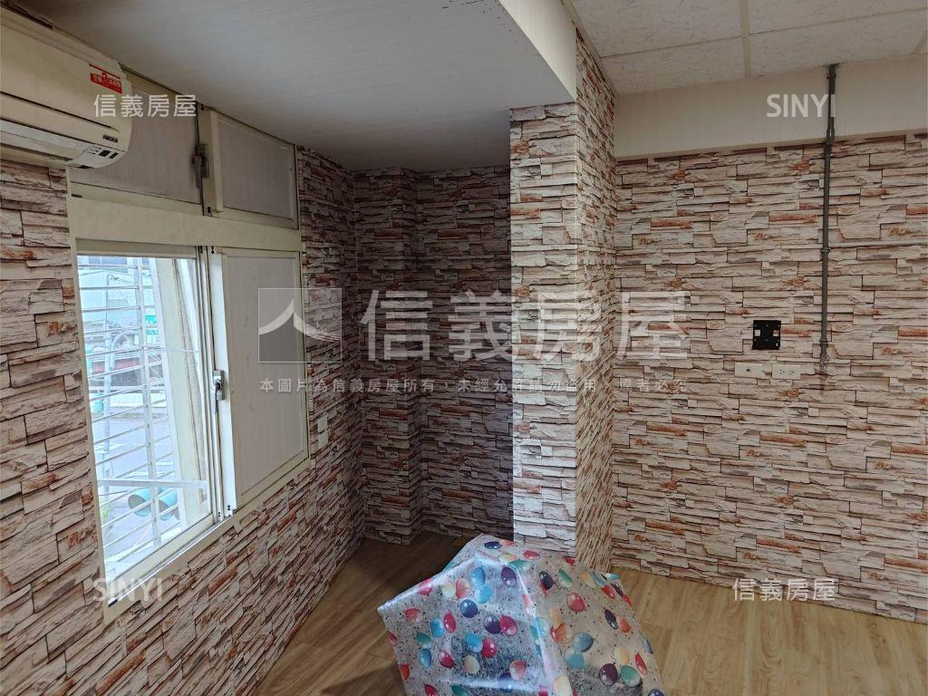 大泰山面公園臨路金雞母房屋室內格局與周邊環境