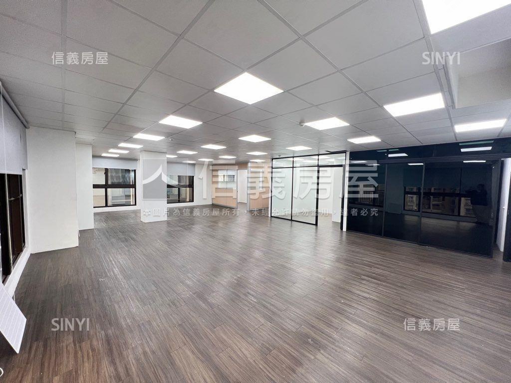 ⭐世界心–前棟大空間房屋室內格局與周邊環境