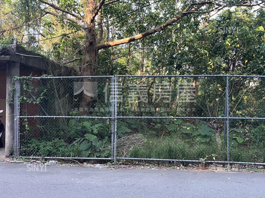 近美超微９００．１坪農地房屋室內格局與周邊環境