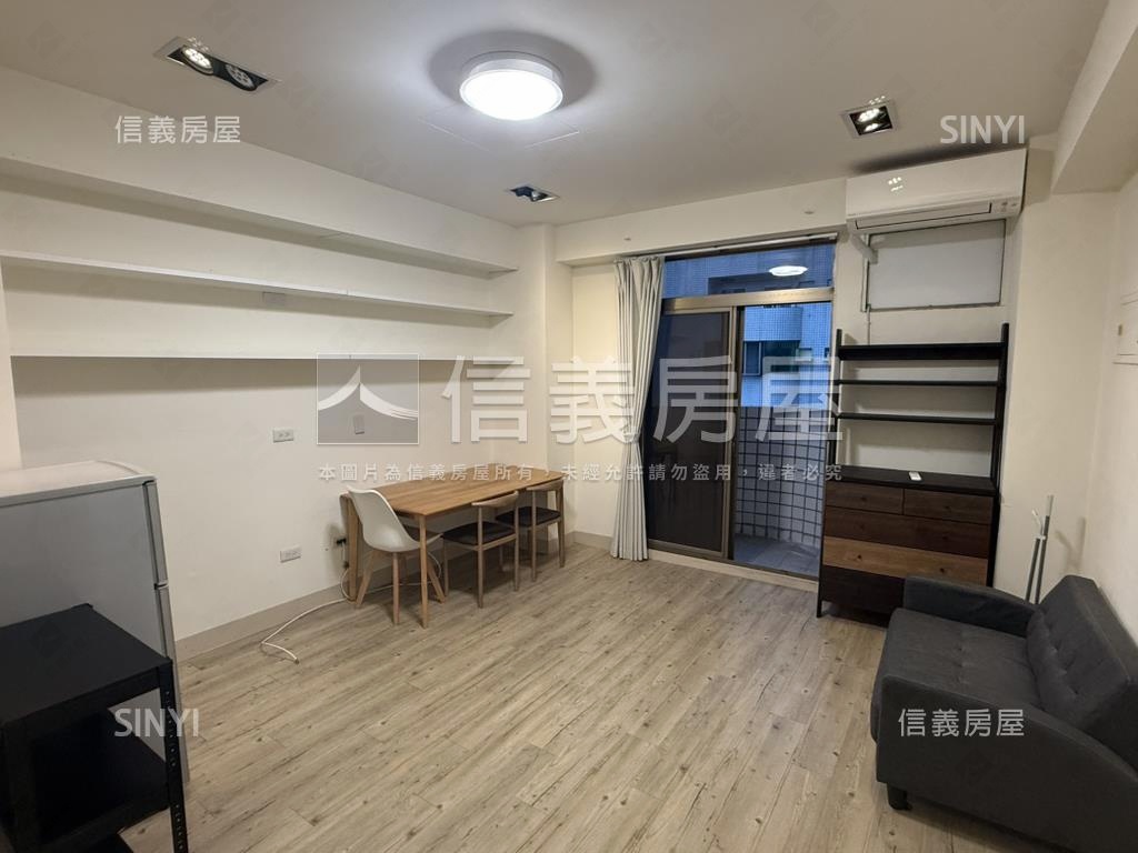 近文化中心圓夢華廈附平車房屋室內格局與周邊環境