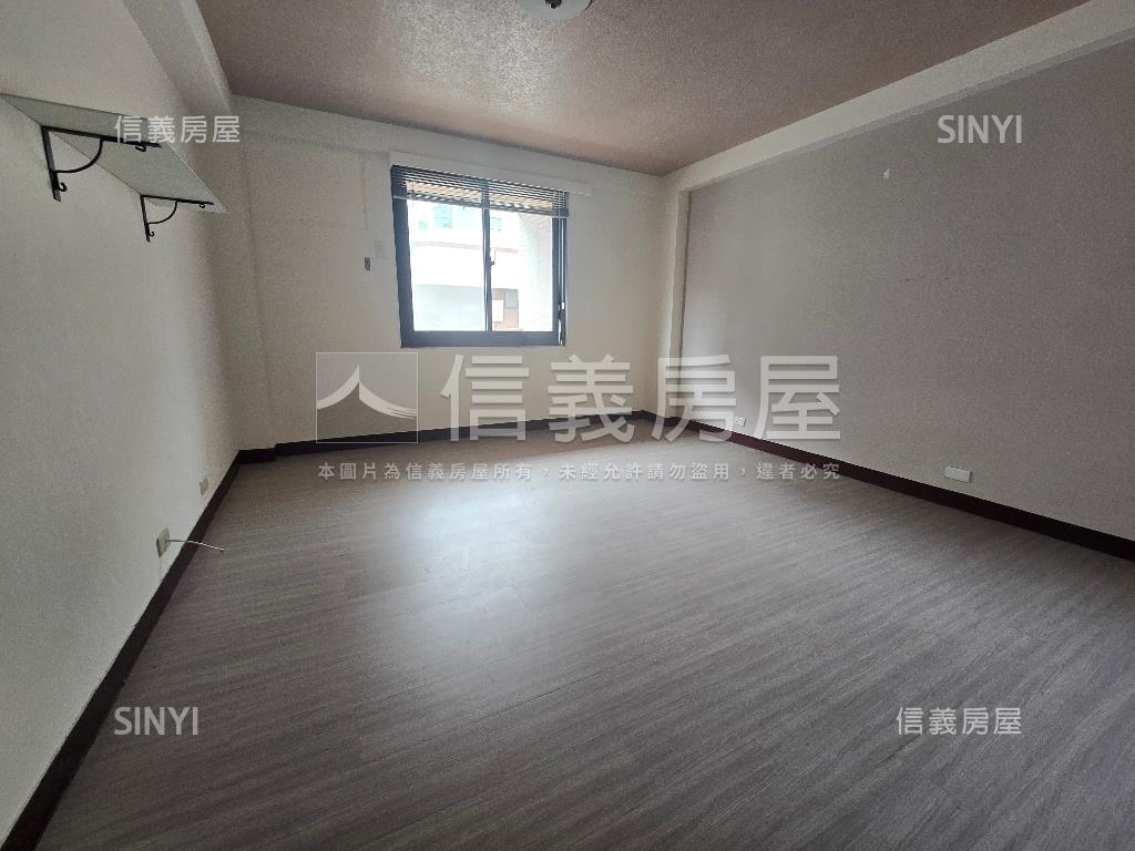美校精華美寓房屋室內格局與周邊環境