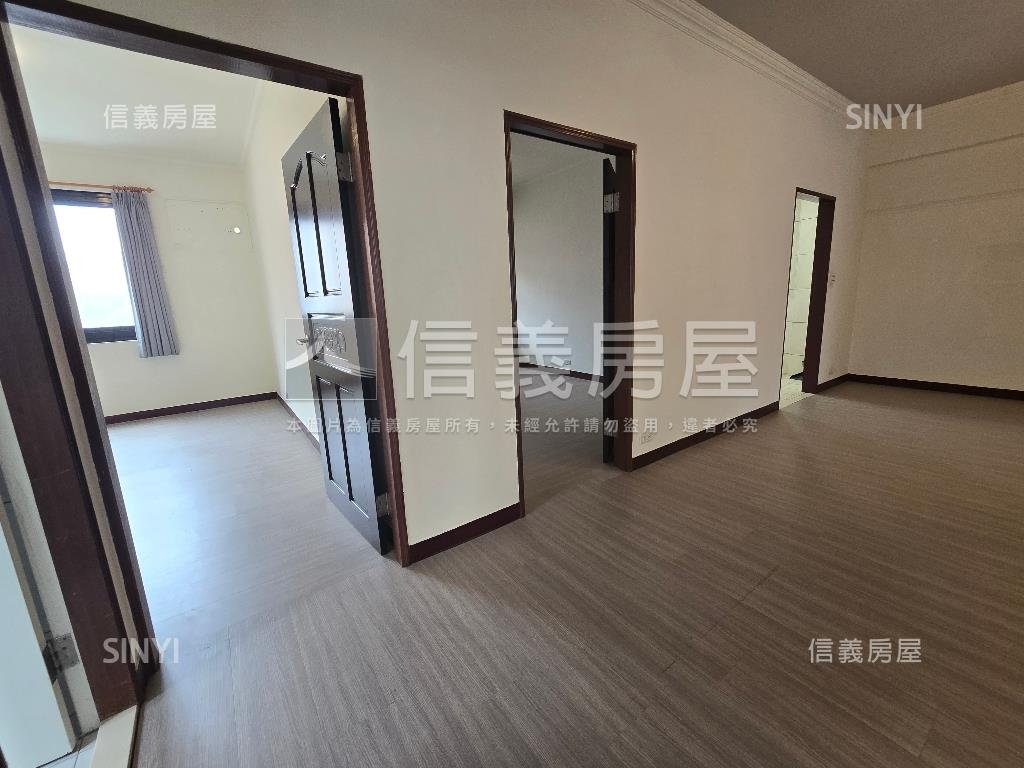 美校精華美寓房屋室內格局與周邊環境
