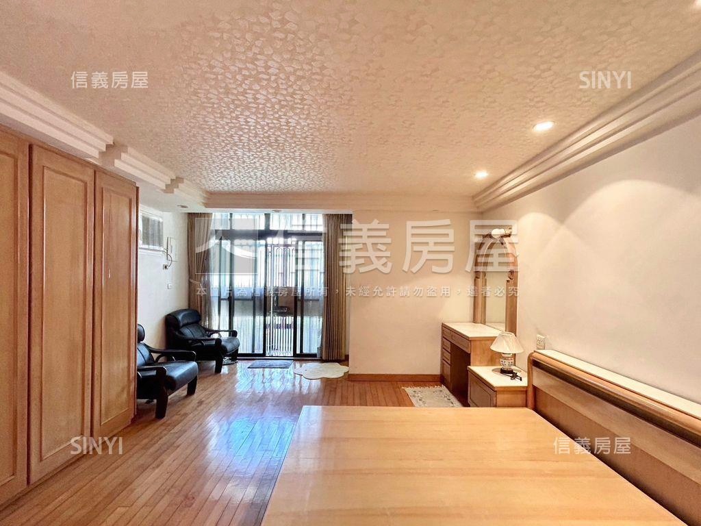 名人巷諾貝爾庭院別墅房屋室內格局與周邊環境