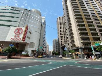 中壢ＳＯＧＯ海華金店面