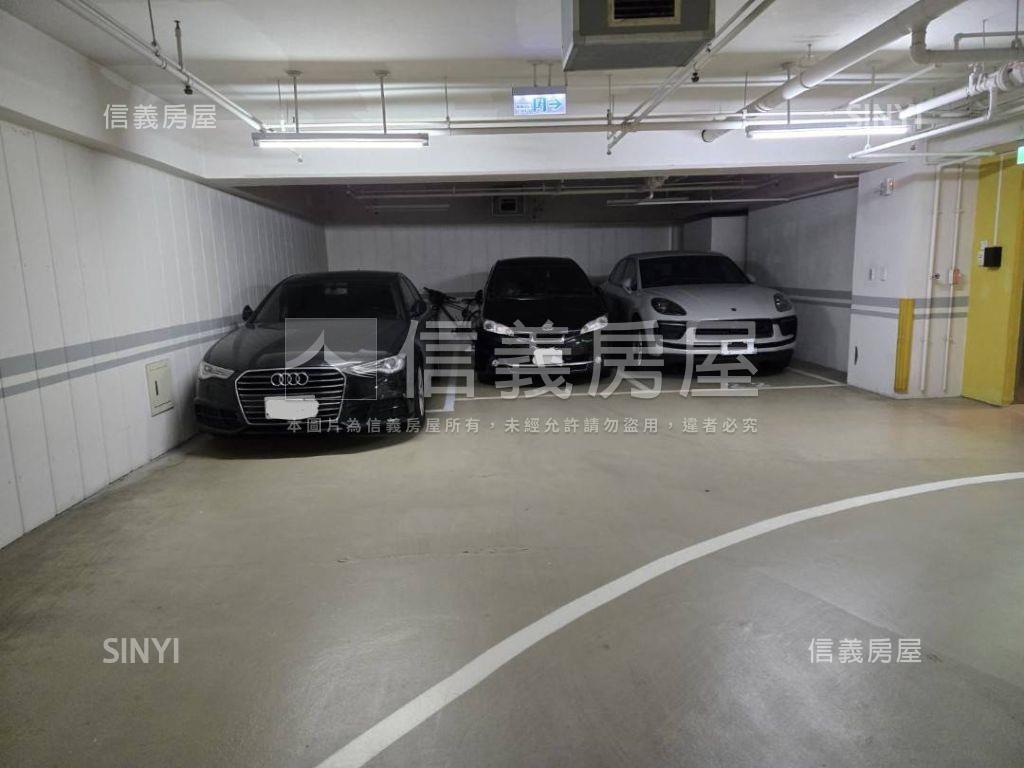 仁愛禮藏林蔭豪邸房屋室內格局與周邊環境