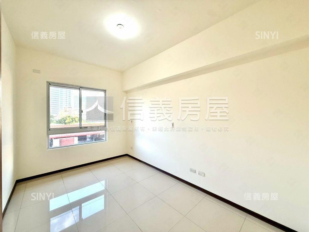 南京復興靜巷三房車位房屋室內格局與周邊環境