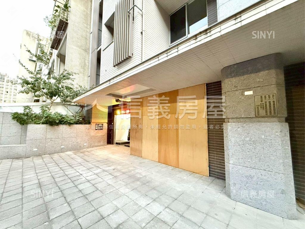 南京復興靜巷三房車位房屋室內格局與周邊環境